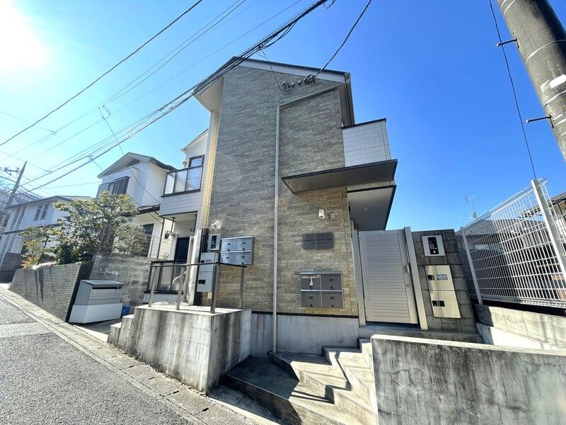 MELDIA新百合ヶ丘（金程）の外観