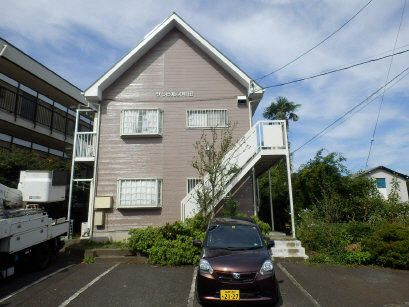 相模原市南区上鶴間本町２丁目のアパートの外観