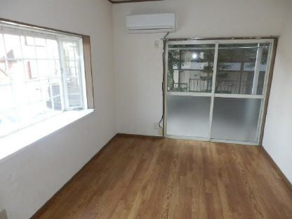 相模原市南区上鶴間本町２丁目のアパートの居間・リビング