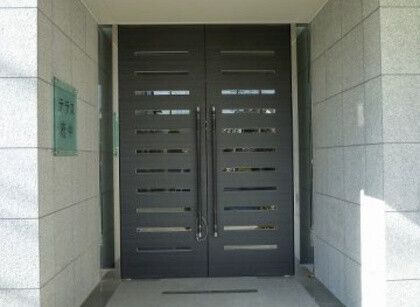 Daiwa Terrace 府中のエントランス