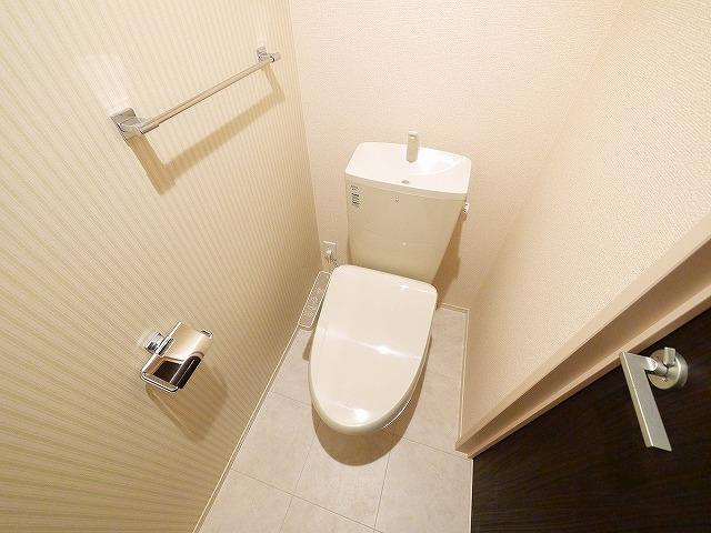 リアングランデのトイレ|清潔感のあるトイレです