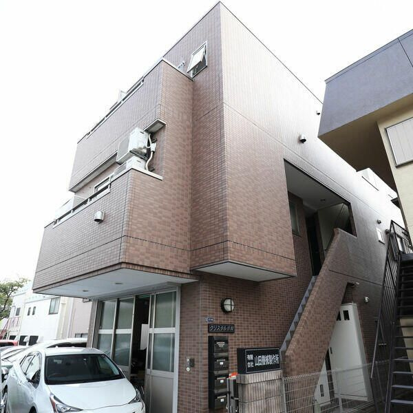 クリスタル浮間