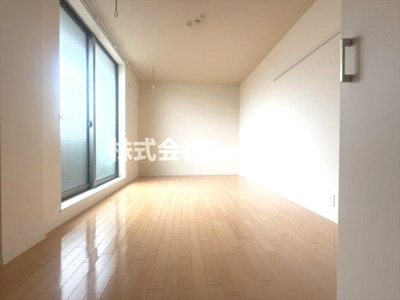 【洋室】 | メゾンセレーノ | コンパクトで使いやすい洋室です