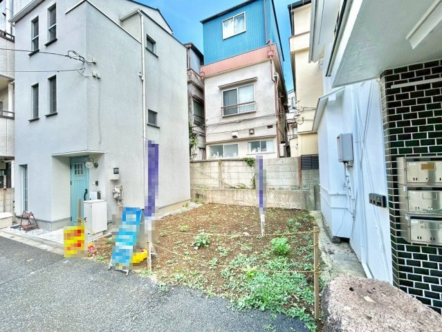豊島区池袋本町2丁目　建築条件付き売地の外観|2026.07.19撮影

現地ご見学希望・資料請求などお気軽にお問い合わせ下さい！
03-5990-5201