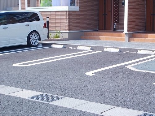グランデ光祥１の駐車場