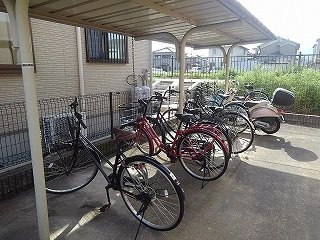 レオパレスＭＥのその他|駐輪場