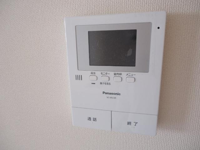 フォルビート田寺東の玄関|ＴＶインターホン