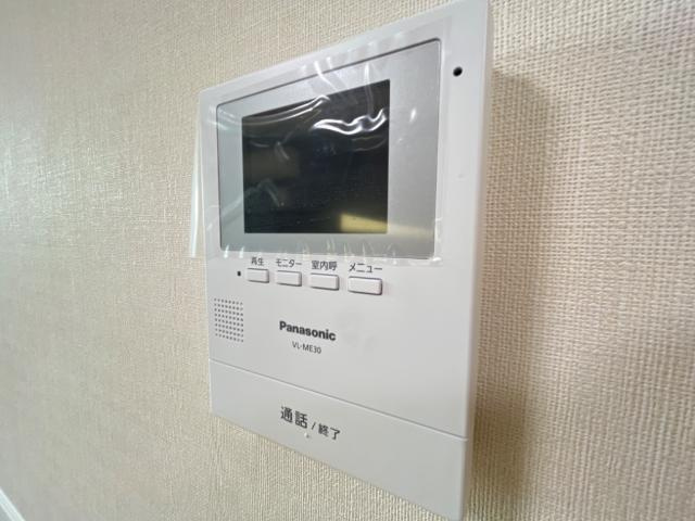 レジデンス廿日市の内装|カメラ付インターホン