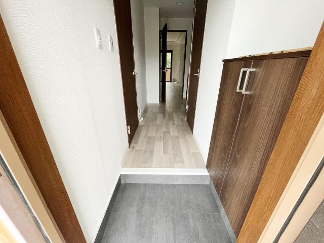 プランドールＡの玄関|玄関