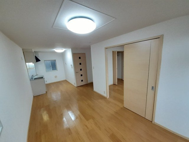 ファミィール町田の居間・リビング