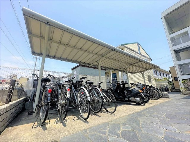 レオパレスフルール竹ノ下のその他