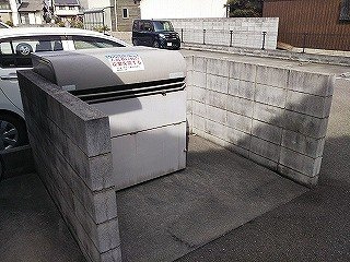 レオネクストスィートストロベリのその他|ダストボックス