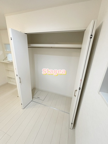 Infoglia Brezzaの収納