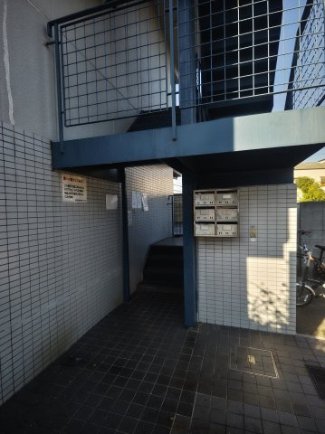 マンション12番館のロビー