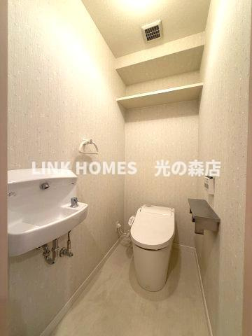 菊池郡菊陽町光の森６丁目の賃貸マンションのトイレ|ゆったりとした空間のトイレです