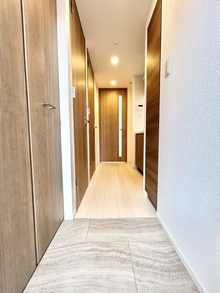 S-RESIDENCE名古屋菊井aline(アライン)　の玄関