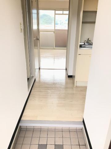 フォレスト，コーポの玄関|玄関
