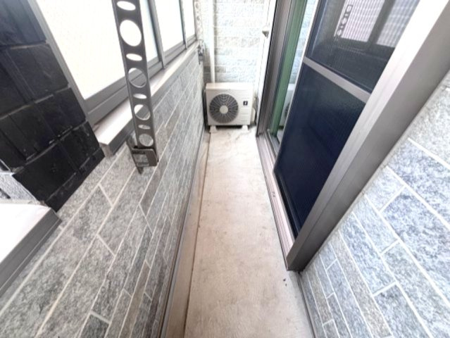 アビタ青木駅前のバルコニー