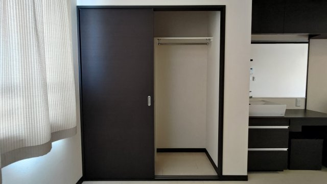 レオネクスト安岡寺の収納