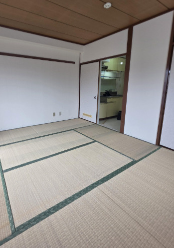 エクセレント泉