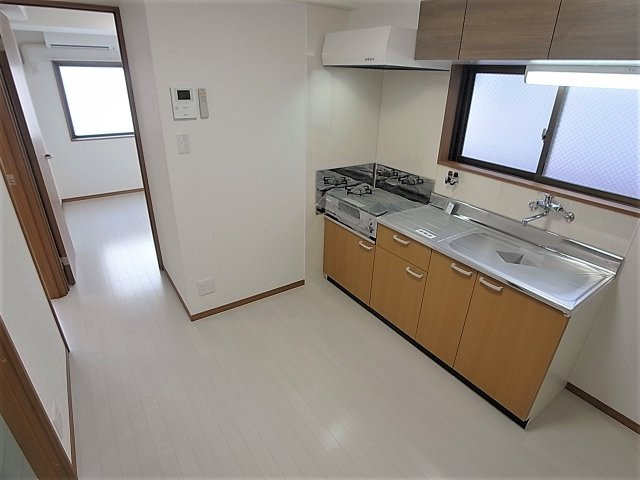 品川第6マンションの居間・リビング|広々した室内はオススメです