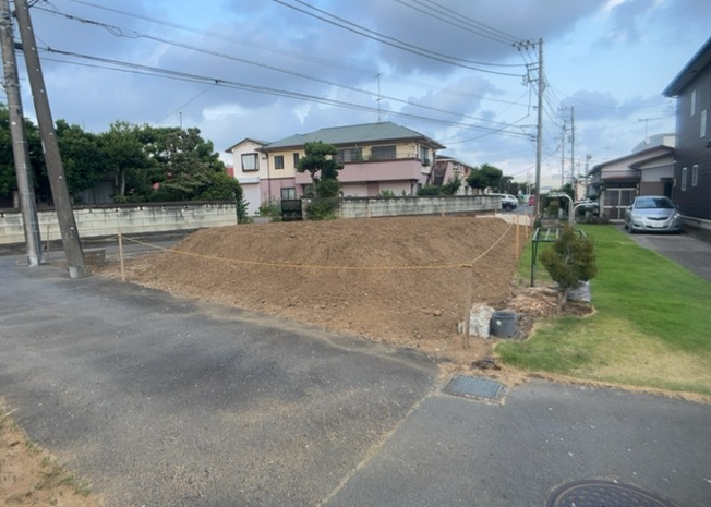 【外観】 | 土地探しをしていると都市計画区域という言葉を目にすると思います。法律によって、都道府県知事や国土交通大臣が指定するエリアのことを指しており、都市計画区域は市街化区域と市街化調整区域に分けられています。