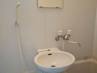 レオパレス加島駅ダイレクトⅠの洗面所|広い洗面スペース