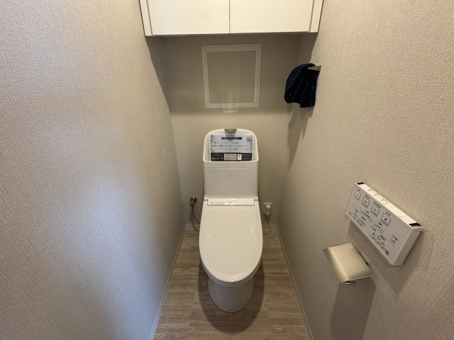 シャルマンコーポ明石３号棟のトイレ
