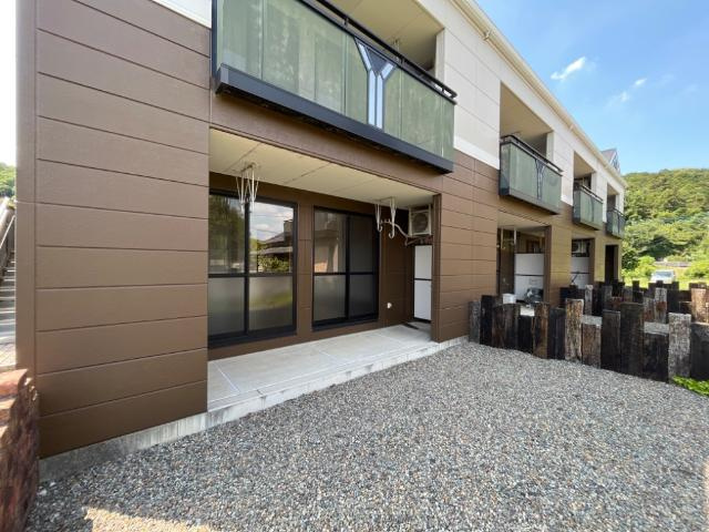 サン・グレイスヴィラの庭|ベランダ