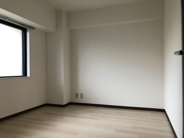 柏芳ビル壱号館の寝室