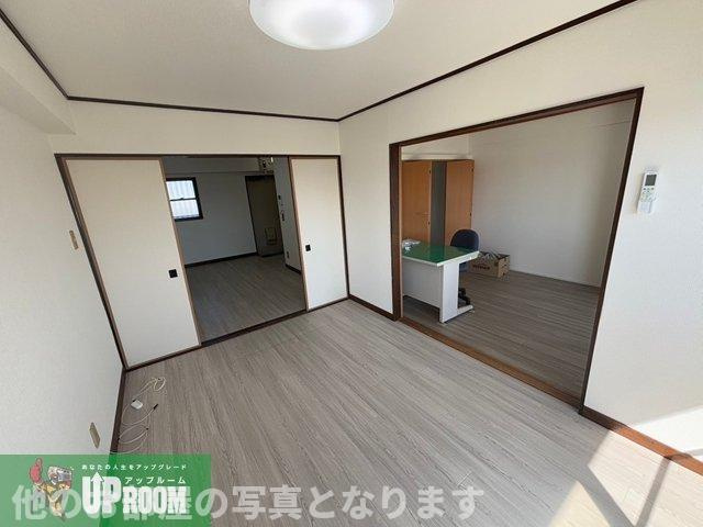 レガーロ・シノギの洋室