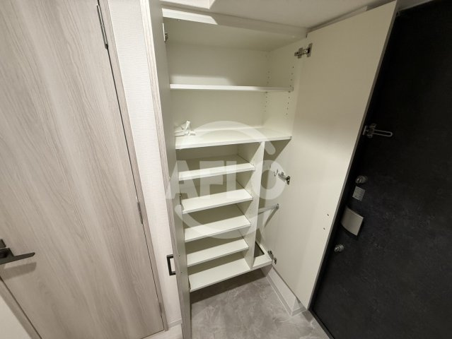 Alivisドーム前（旧ミラージュパレス大阪ドームProsper）の収納|ミラージュパレス大阪ドームProsper　玄関収納