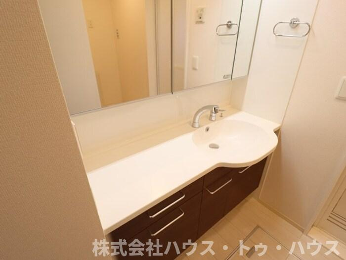 インペリアルおおたかの森の洗面所