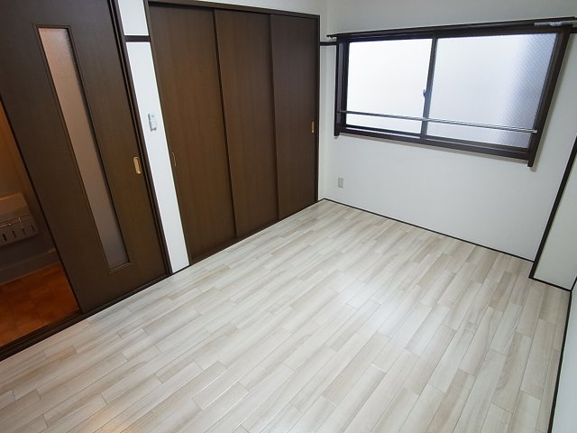 神戸市中央区相生町２丁目の賃貸マンションの内装|全室に照明器具を完備しております