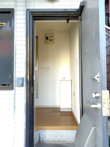 【玄関】 | アステール館