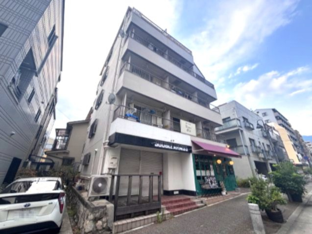 シンエーハイツ六甲道の外観