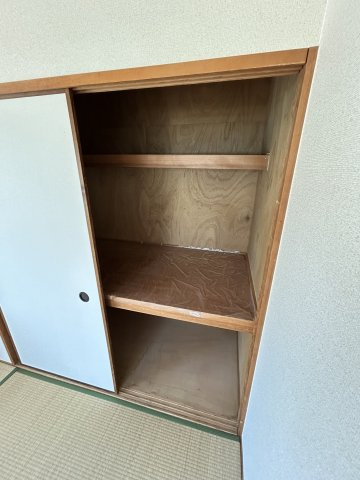 ヴェルテスIKEMOTOの収納|こまごまとしたものを収納できそうですね