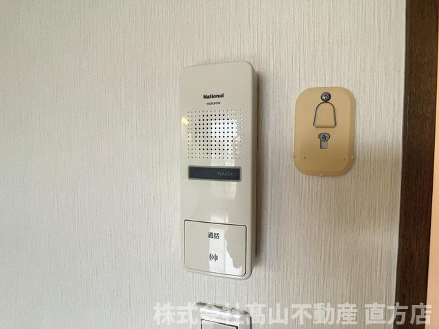 直方市大字頓野のアパートのセキュリティ