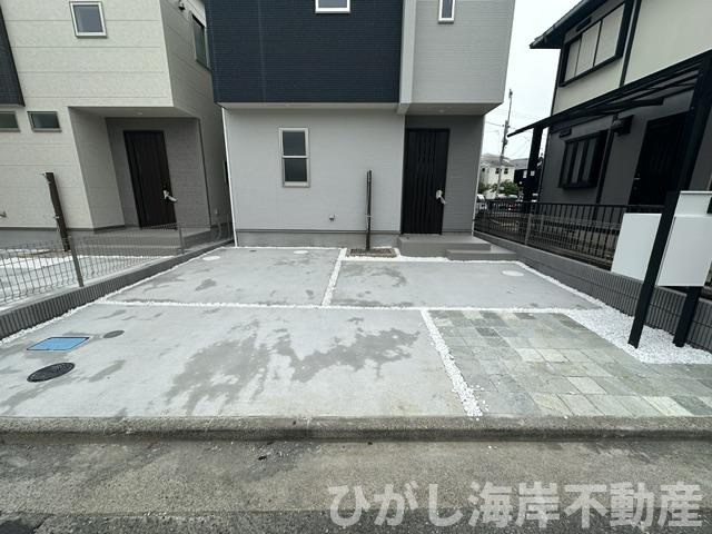 茅ケ崎市東海岸南6丁目　新築戸建　全３棟の駐車場|駐車スペース
