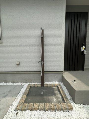 茅ケ崎市東海岸南6丁目　新築戸建　全３棟の庭|外用シャワー