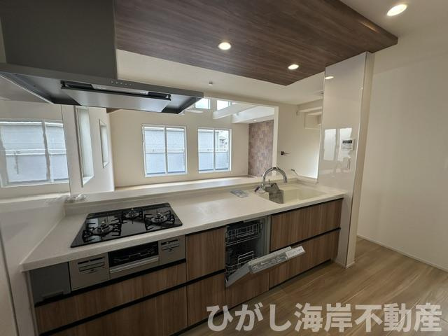 茅ケ崎市東海岸南6丁目　新築戸建　全３棟のキッチン|キッチンスペース