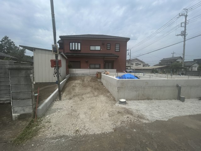 新築　伊勢崎市曲輪町第1　クレイドルガーデン　１号棟の駐車場|現地写真　駐車スペースは2台分可能です！

