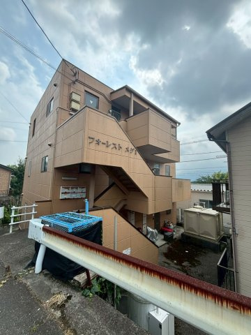 静岡県裾野市　二棟一括アパートの外観