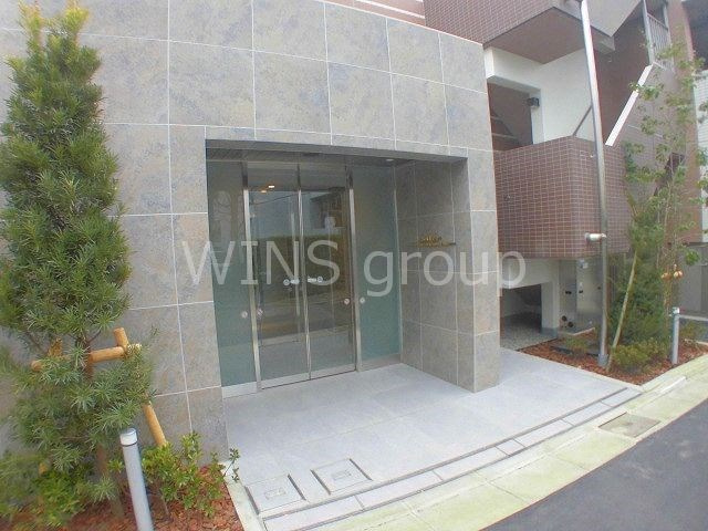 世田谷区祖師谷４丁目の賃貸マンションのエントランス