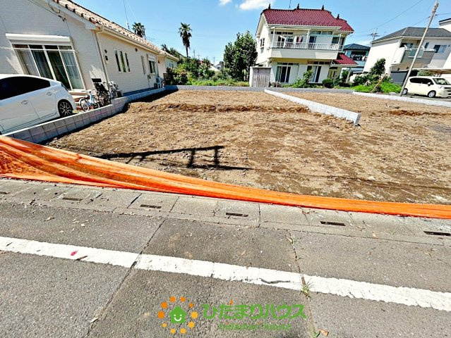 蓮田市蓮田5期　新築一戸建て　01　ケイアイテラスの駐車場