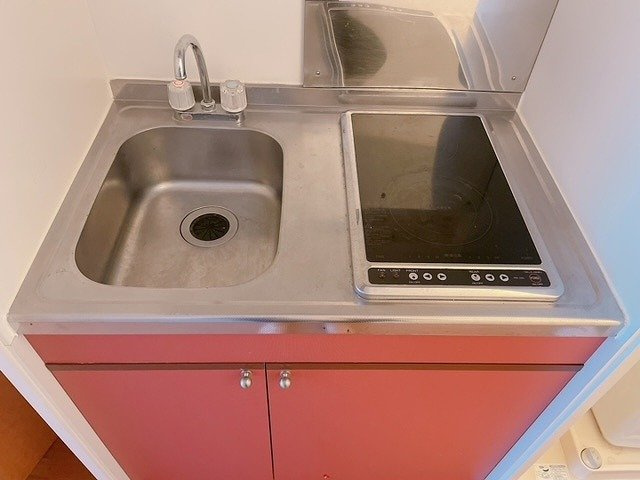 レオパレスアドバンス芦屋のキッチン