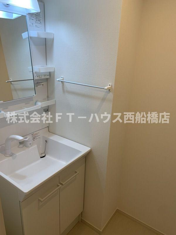 グレイス南行徳の独立洗面台