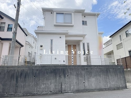 【仲介手数料０円】海老名市国分南4丁目　中古一戸建ての外観|海老名市国分南4丁目　中古一戸建て