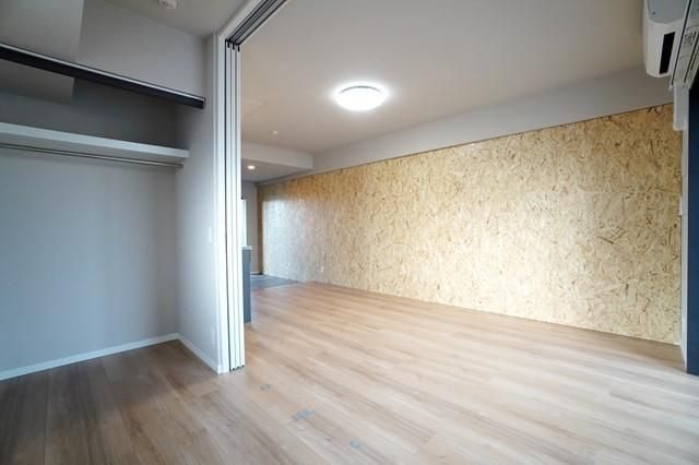 デュオフラッツ西新EAST　 南当仁小学校区の洋室|デュオフラッツ西新EAST