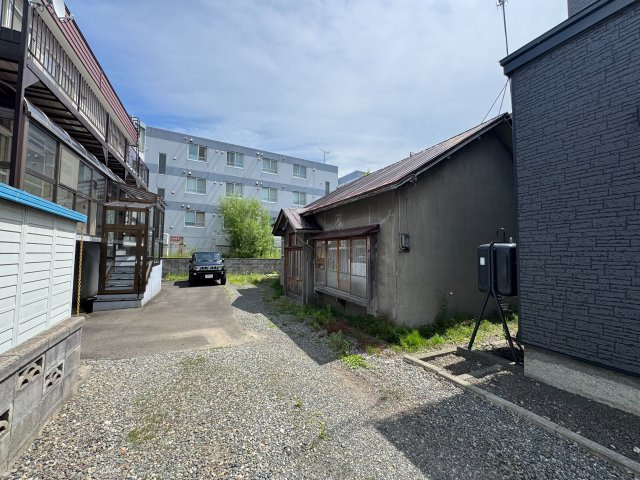 発寒6条14丁目　土地の前面道路含む現地写真